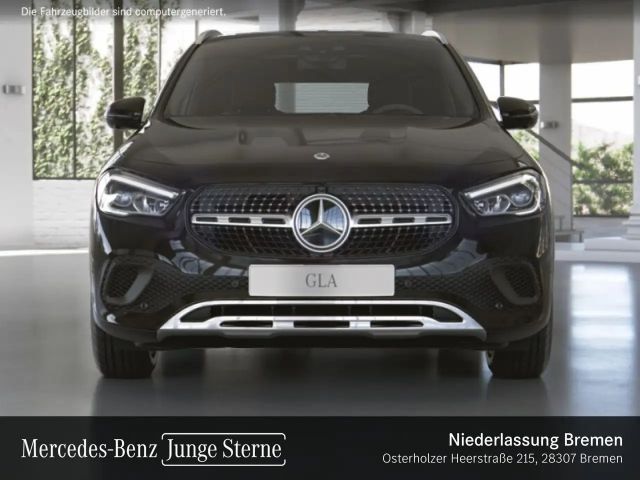 Mercedes-Benz GLA 180