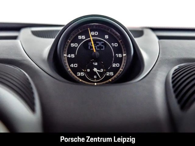Porsche 718 Spyder