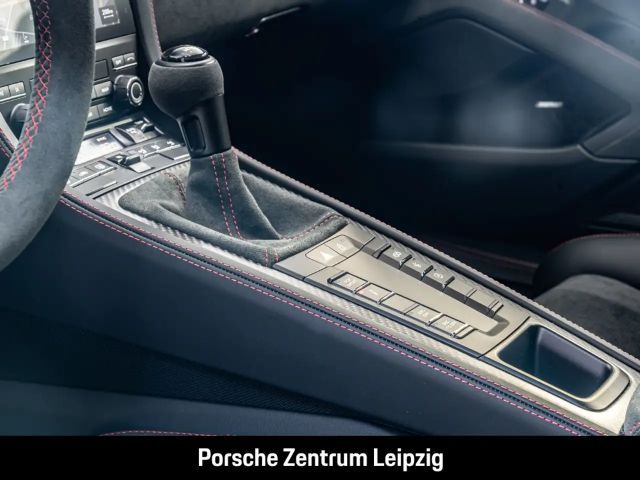 Porsche 718 Spyder