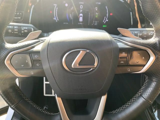 Lexus NX 450h+