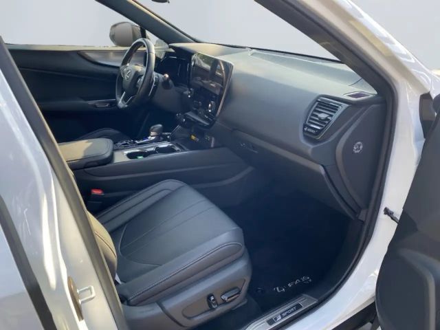 Lexus NX 450h+