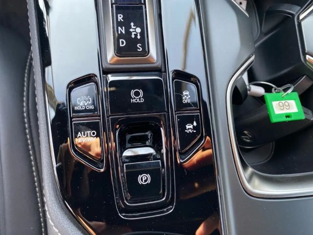 Lexus NX 450h+