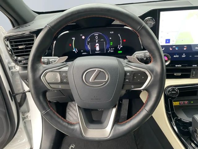Lexus NX 450h+