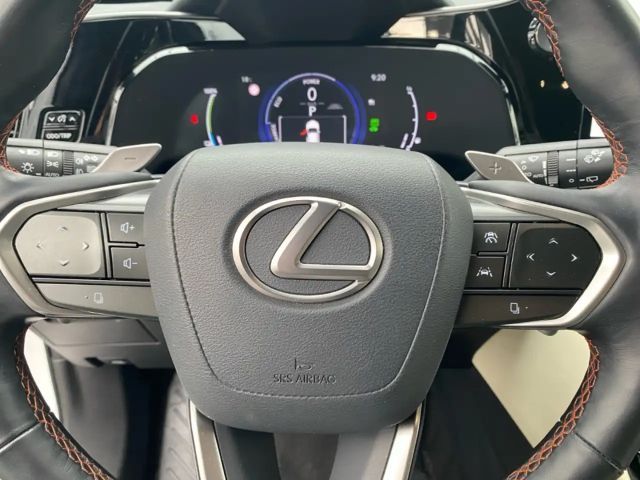 Lexus NX 450h+