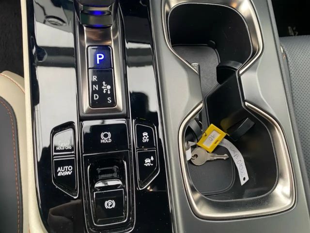 Lexus NX 450h+