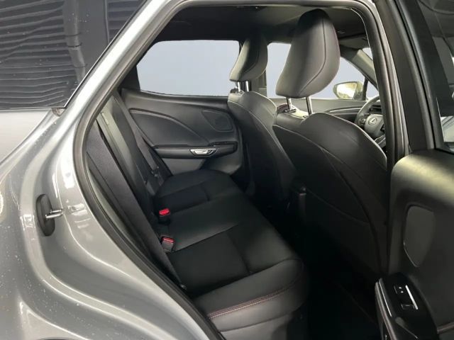 Lexus LBX