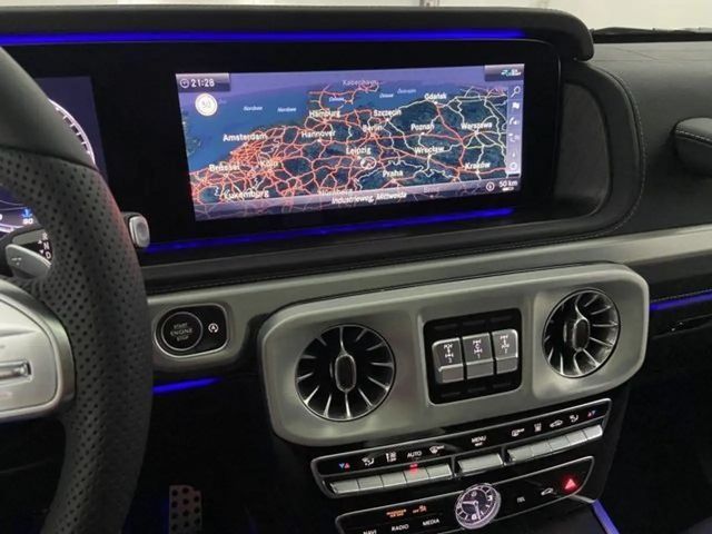 Mercedes-Benz G 400