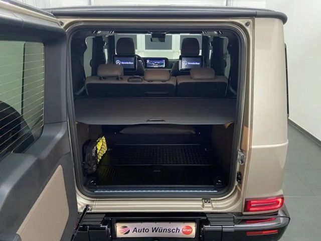 Mercedes-Benz G 400