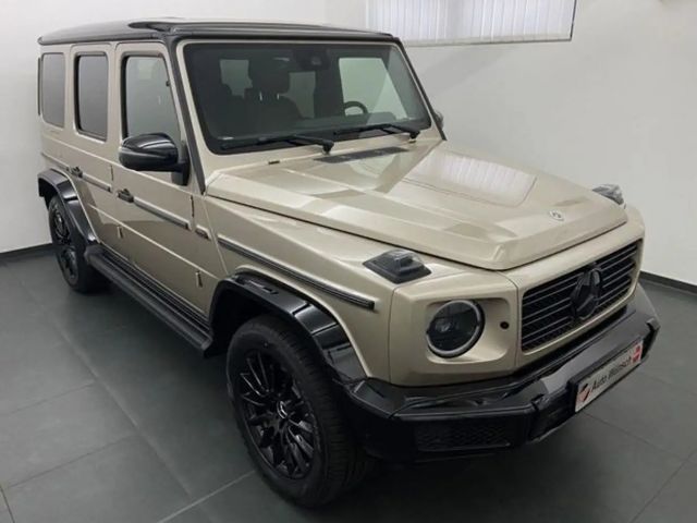 Mercedes-Benz G 400