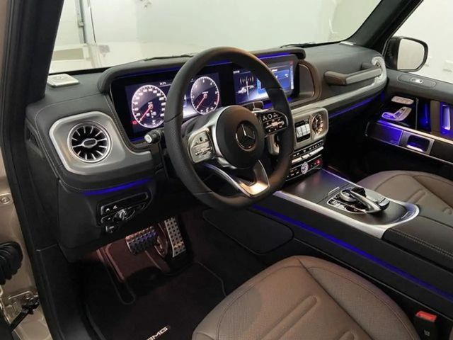Mercedes-Benz G 400