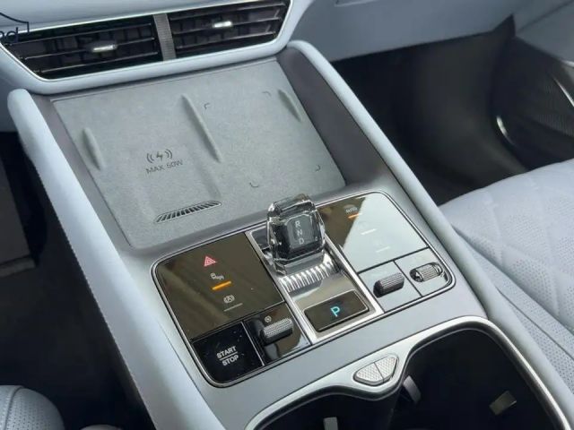 BYD Sealion 7