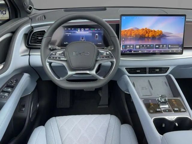 BYD Sealion 7