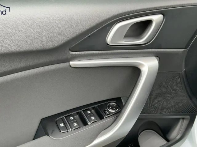 Kia Ceed / cee'd