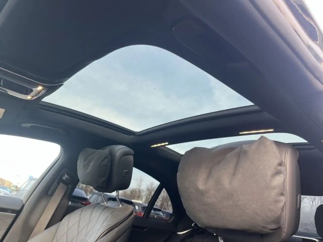 Mercedes-Benz S 400