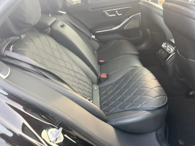 Mercedes-Benz S 400