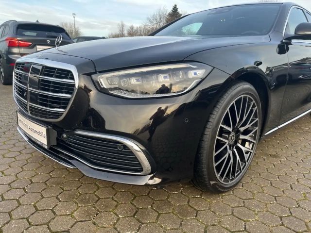 Mercedes-Benz S 400