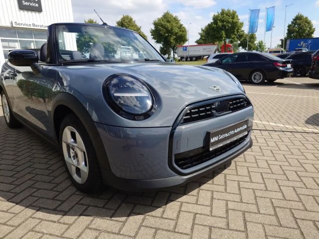 MINI Cooper Cabrio