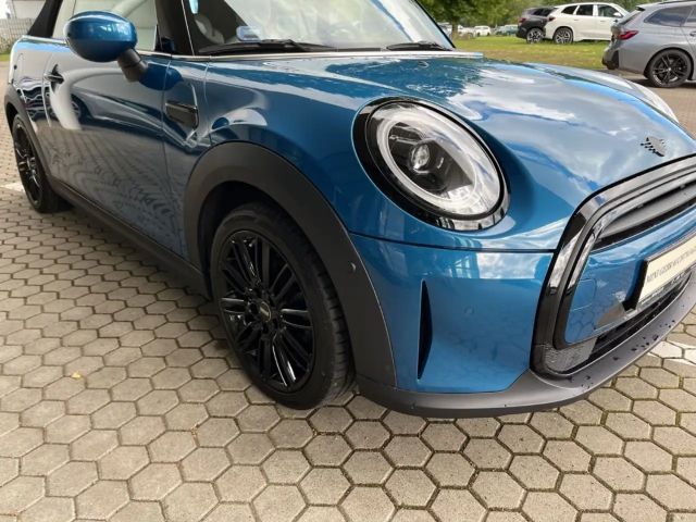 MINI Cooper Cabrio