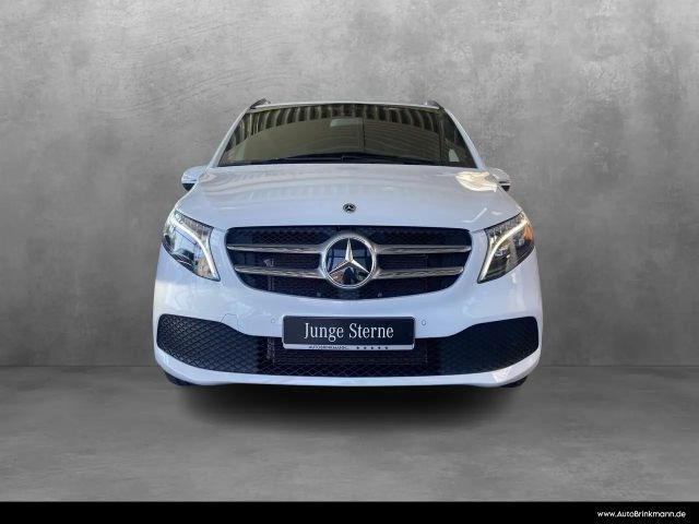 Mercedes-Benz V 220
