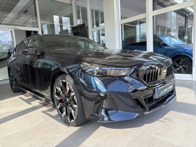 BMW 550