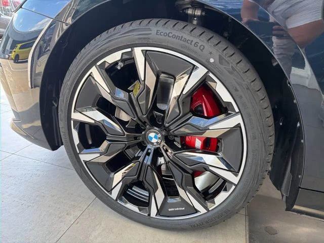 BMW 550