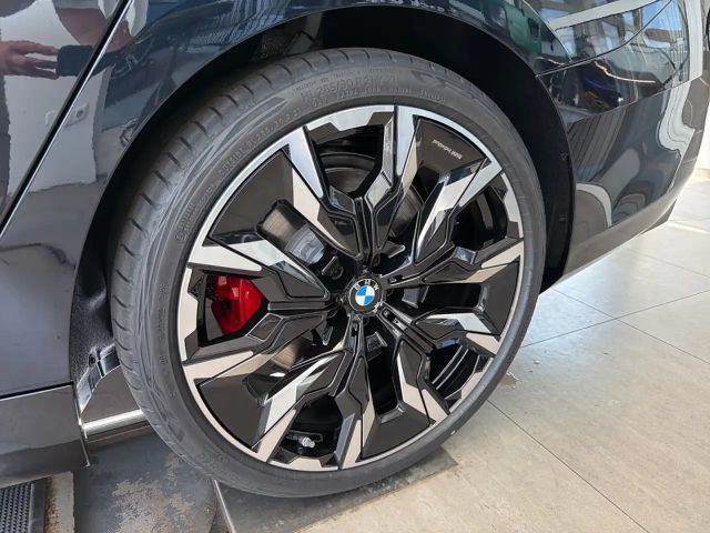 BMW 550