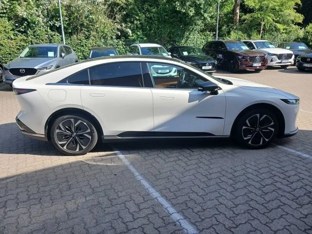 Mazda 6e