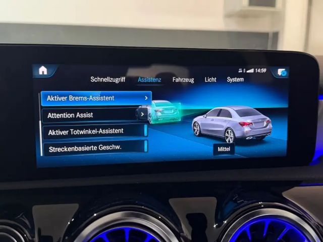 Mercedes-Benz A 200