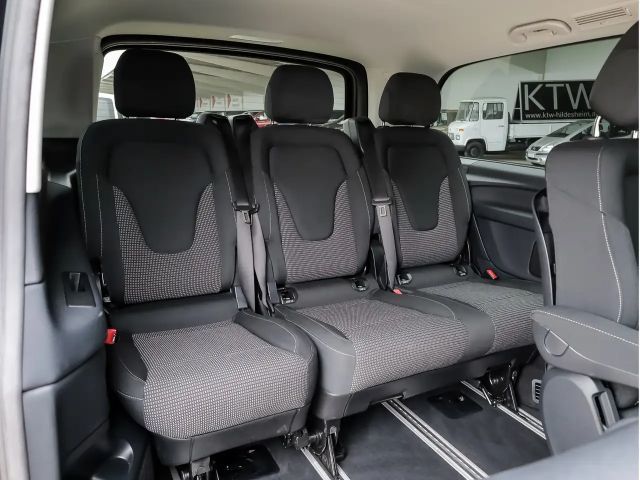 Mercedes-Benz EQV 300
