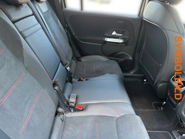 Mercedes-Benz EQB 300
