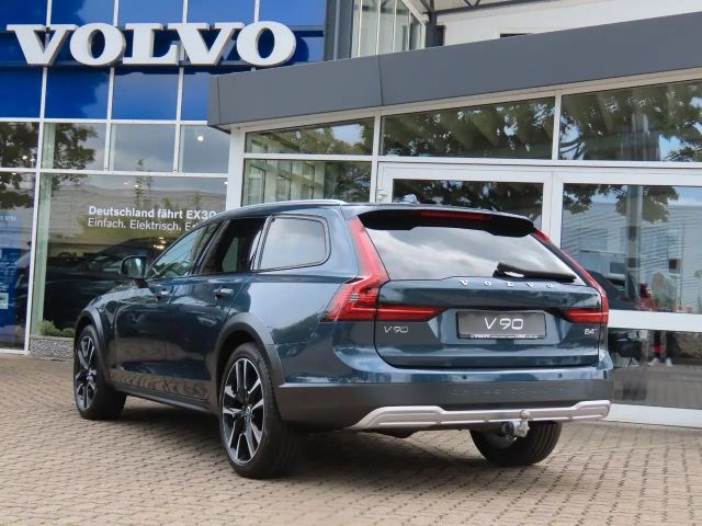 Volvo V90 Cross Country