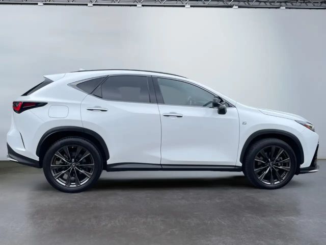 Lexus NX 450h+