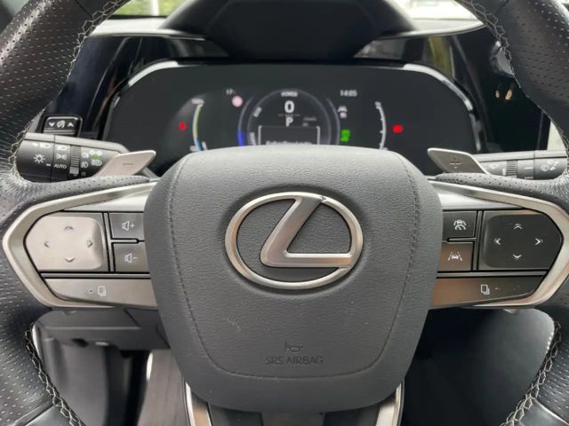 Lexus NX 450h+