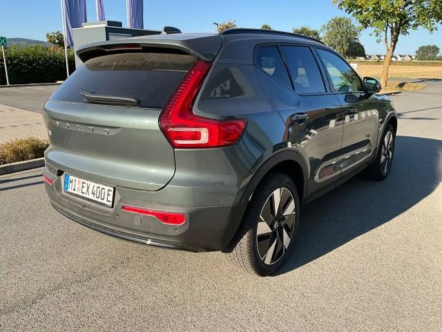 Volvo EX40