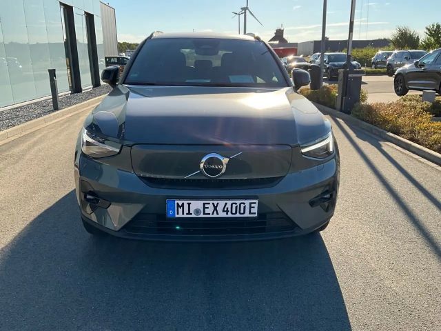 Volvo EX40