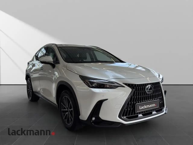 Lexus NX 450h+