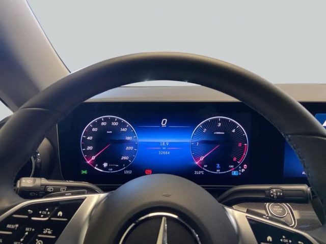 Mercedes-Benz V 220