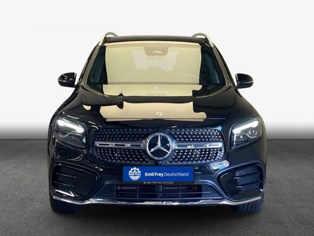 Mercedes-Benz GLB 220