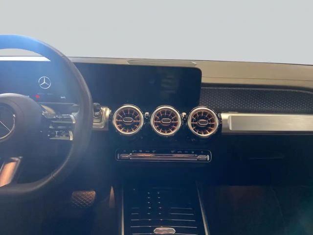 Mercedes-Benz EQB 350