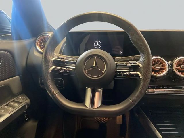 Mercedes-Benz EQB 350