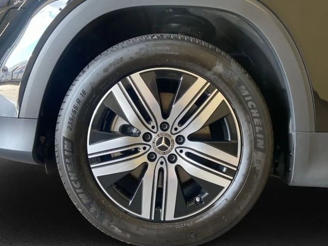Mercedes-Benz EQB 350