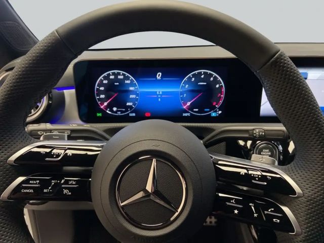 Mercedes-Benz CLA 180