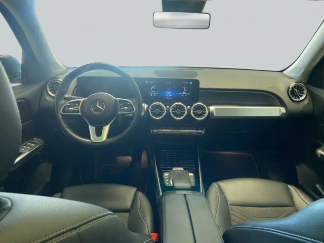 Mercedes-Benz EQB 250