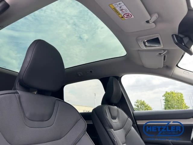 Volvo EX90
