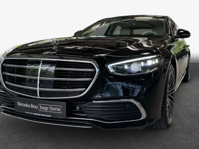 Mercedes-Benz S 400