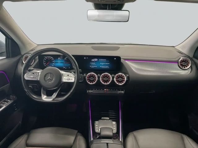 Mercedes-Benz EQA 300