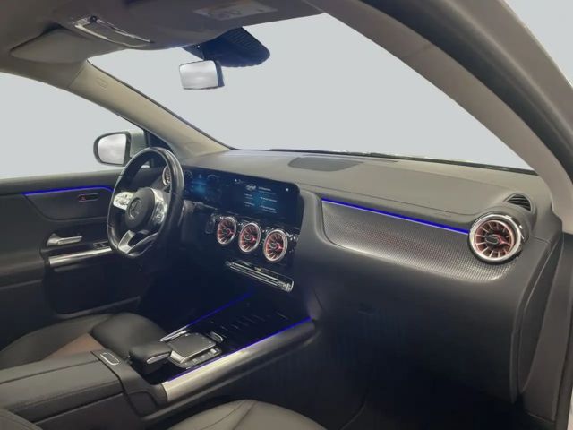 Mercedes-Benz EQA 300