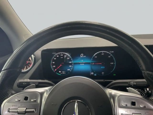 Mercedes-Benz EQA 300