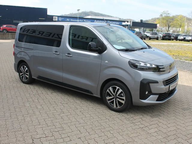 Peugeot Traveller