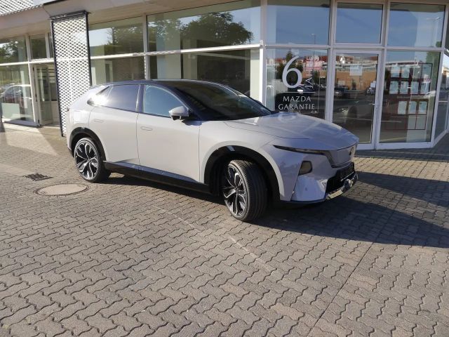 Mazda CX-6e